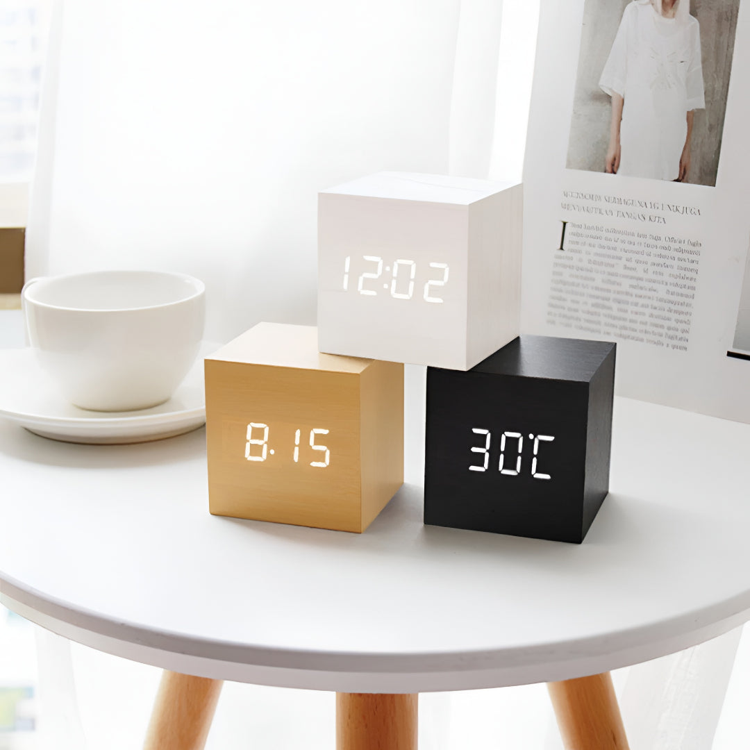 DigitalAlarmClockLEDDisplayDeskTemperatureTimer_9.jpg