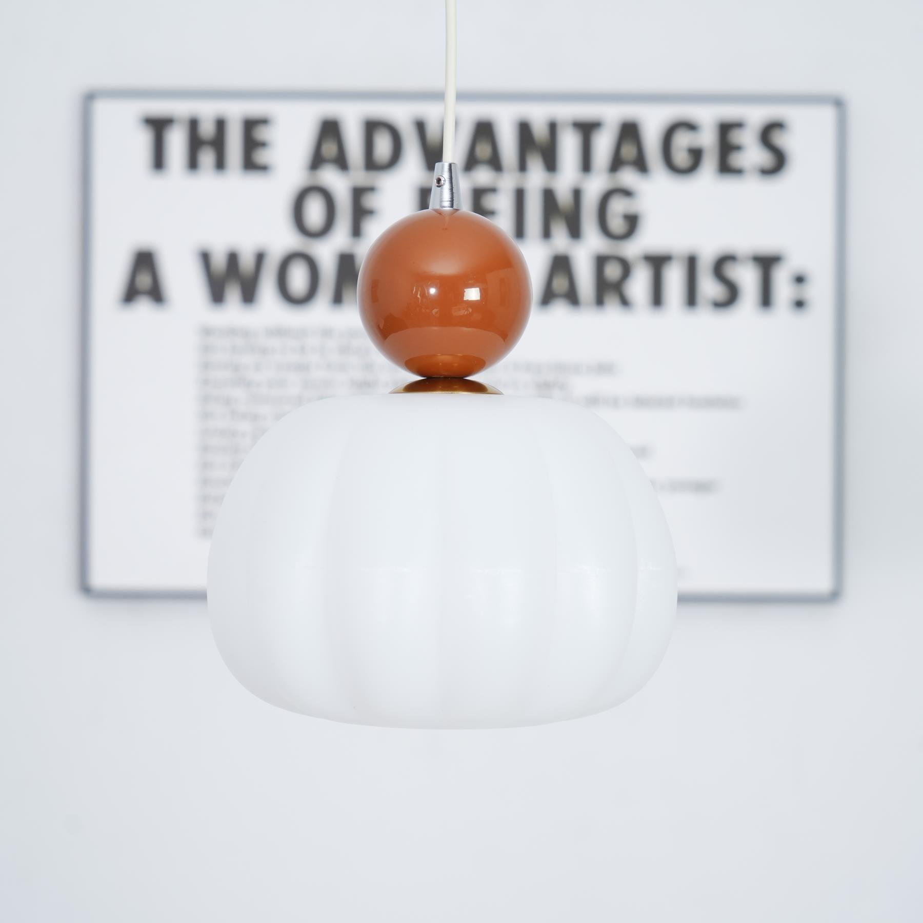 Yedra Pendant | Round Organic Acrylic Design