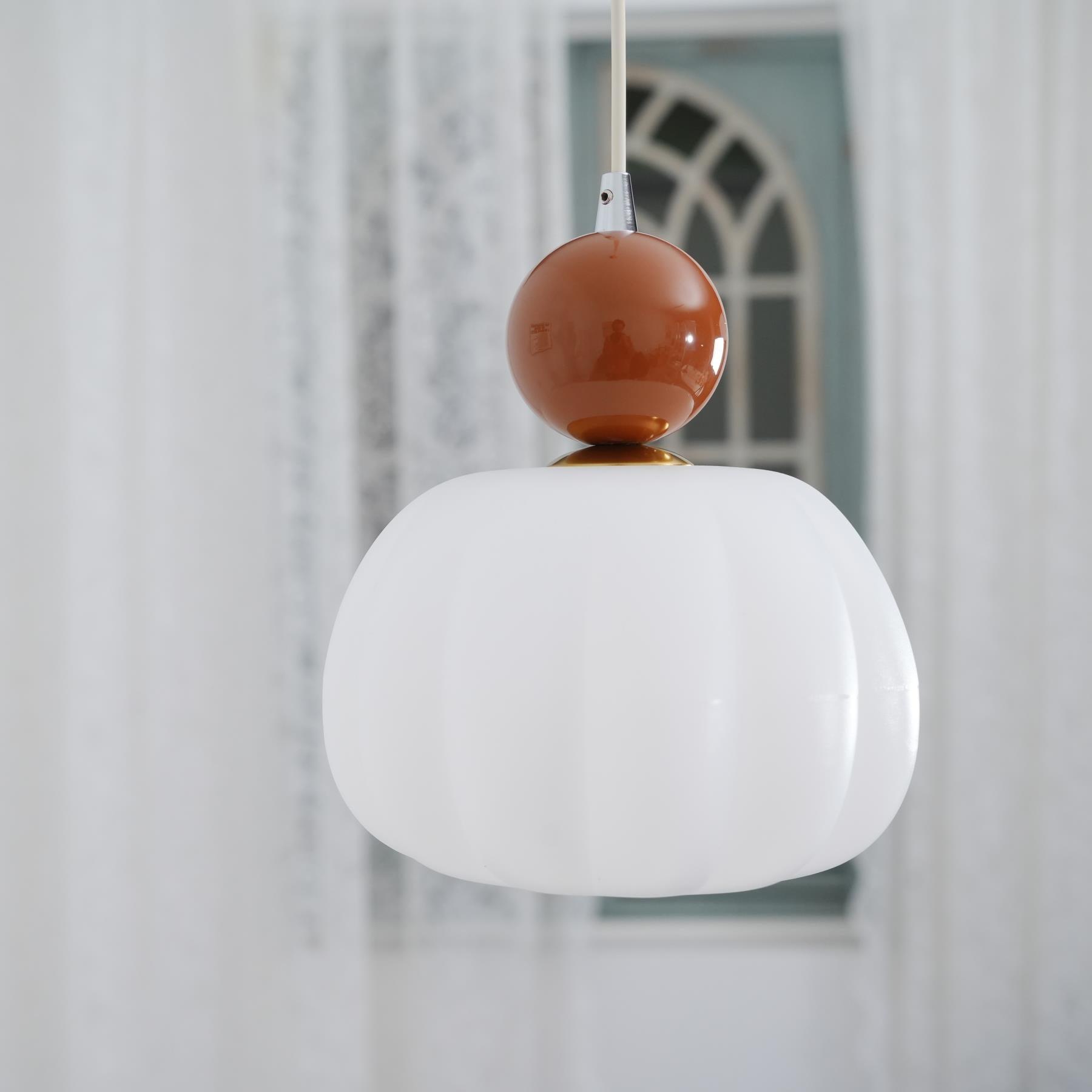 Yedra Pendant | Round Organic Acrylic Design
