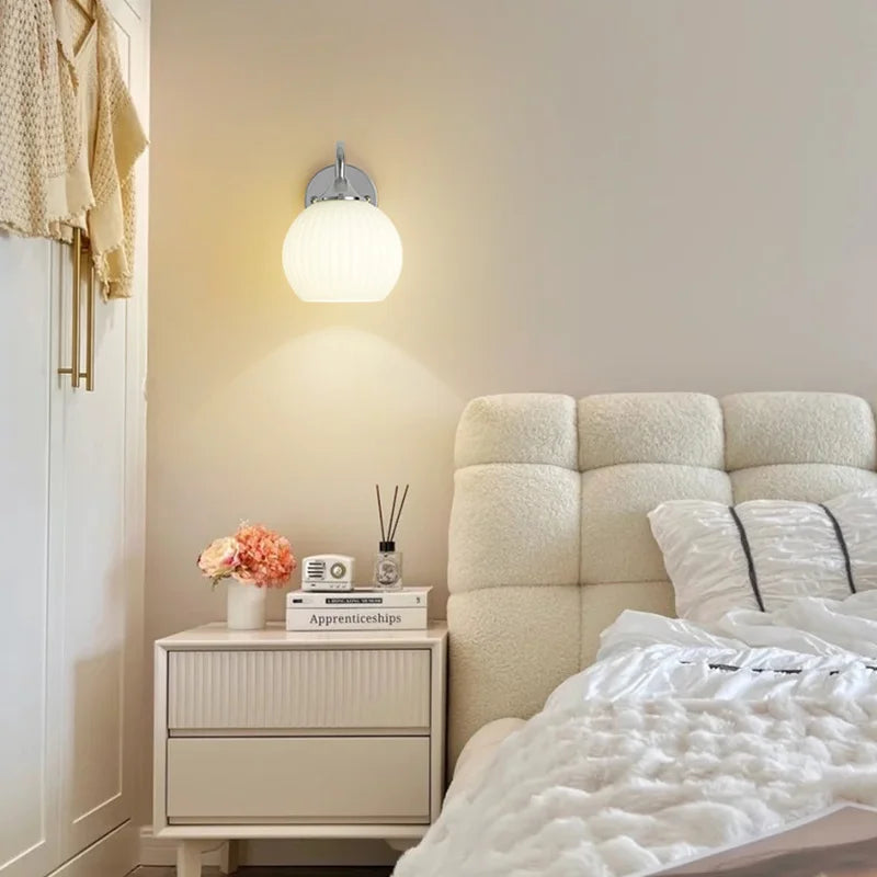 Quashion | Chrome Wall Light | Modern Minimalist Design