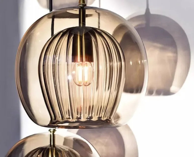 Modern Crystal Pendant | Elegant Ambient Lighting